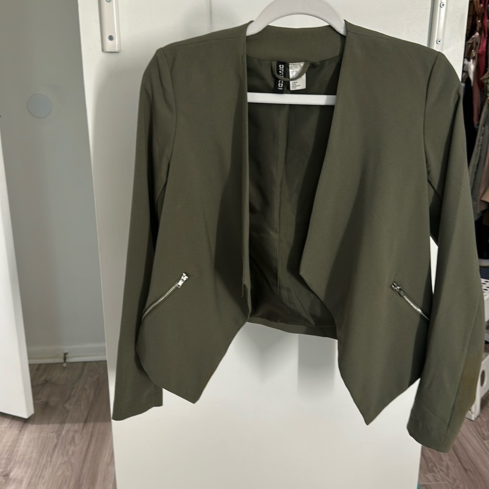 H&M DIVIDED Open front blazer size 2